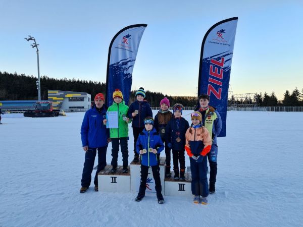 WSV Athleten beim TSC 18.01.2025 mit Trainern